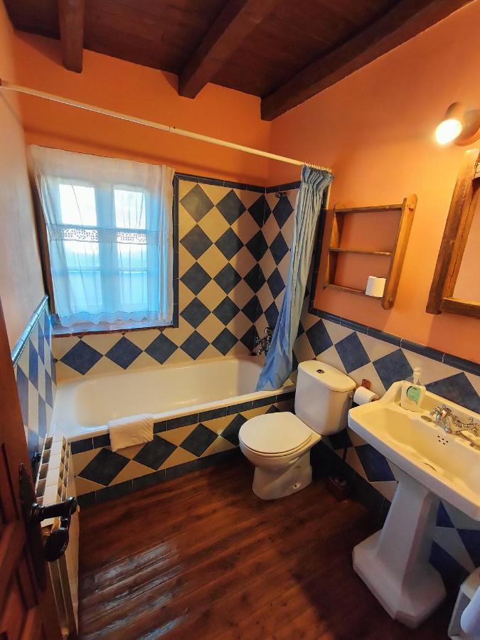 Villalcázar de Sirga Don Camino Low Cost מראה חיצוני תמונה