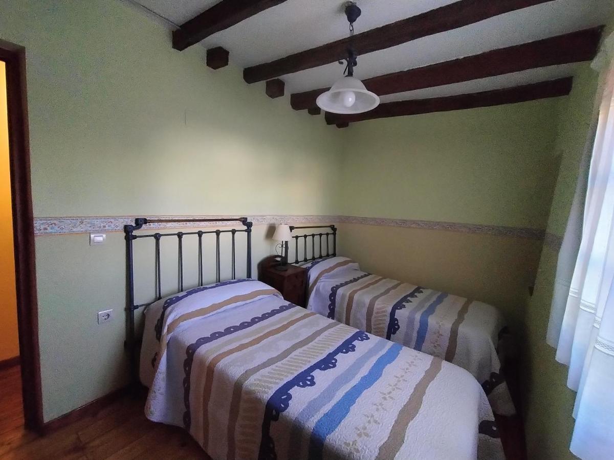 Villalcázar de Sirga Don Camino Low Cost מראה חיצוני תמונה