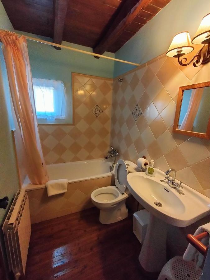 Villalcázar de Sirga Don Camino Low Cost מראה חיצוני תמונה